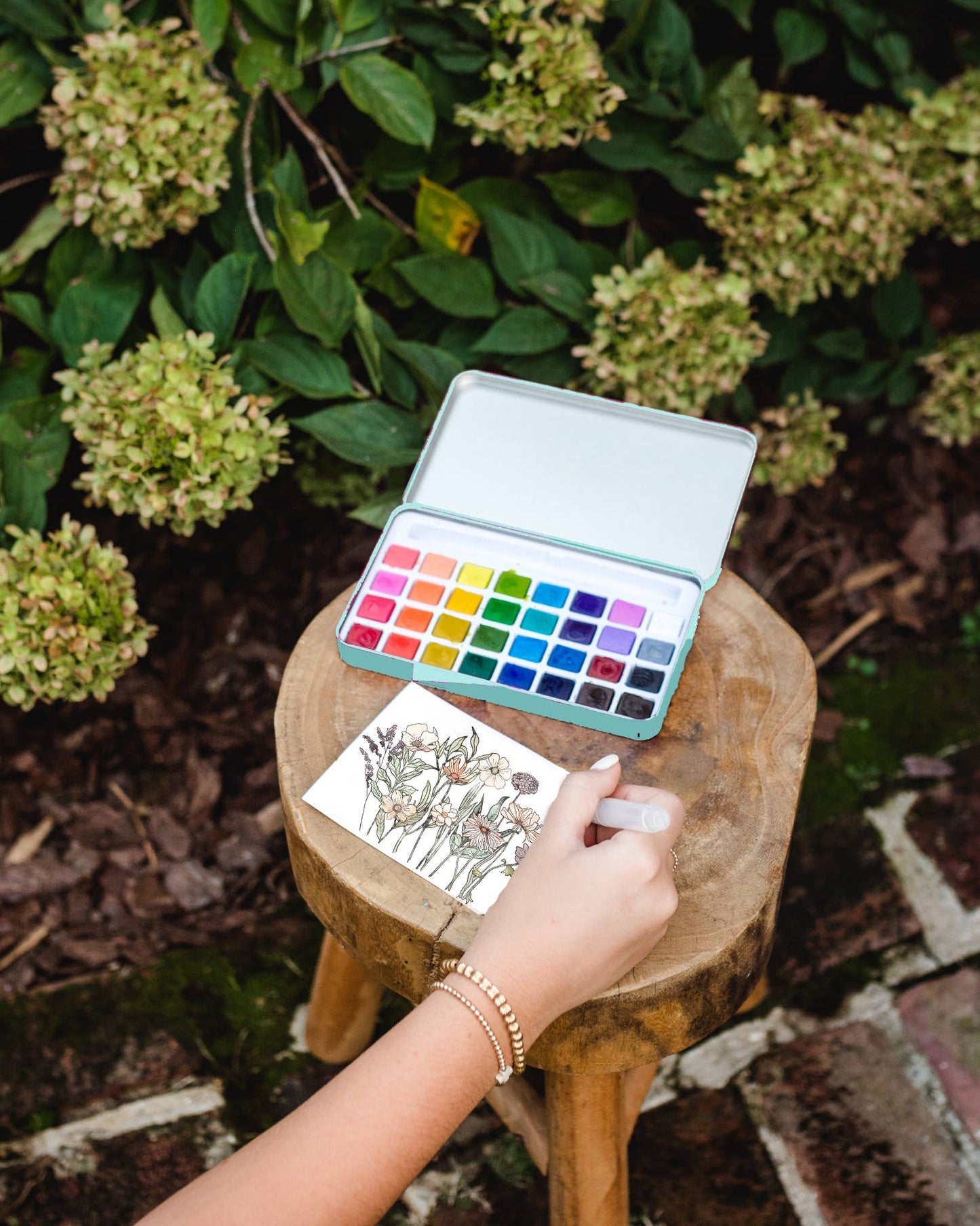 Cate Paper Co. - Seaside Studies watercolor painting kit