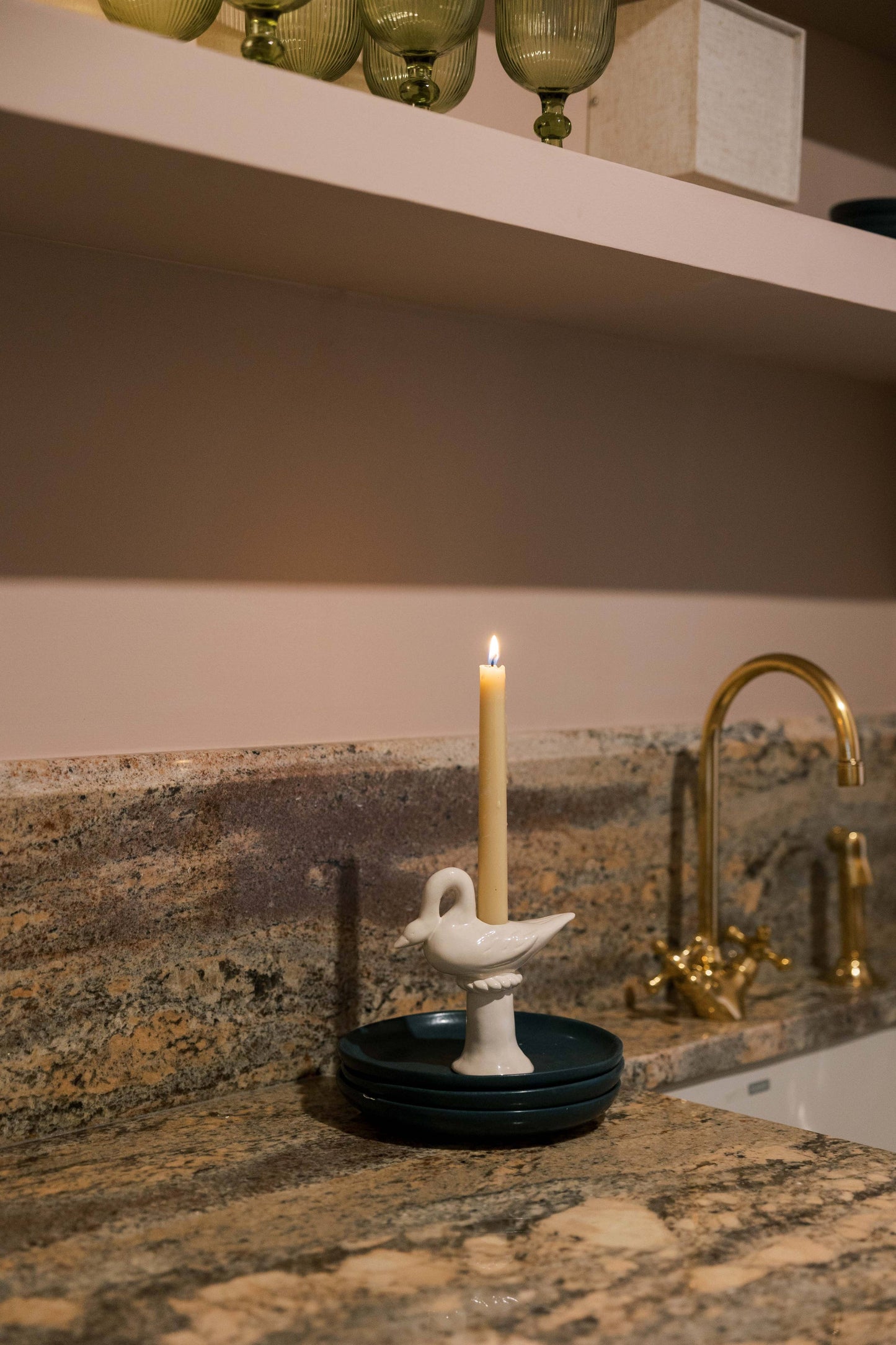 St.Bingo - Nordic Swan Candlestick Holder | Cream