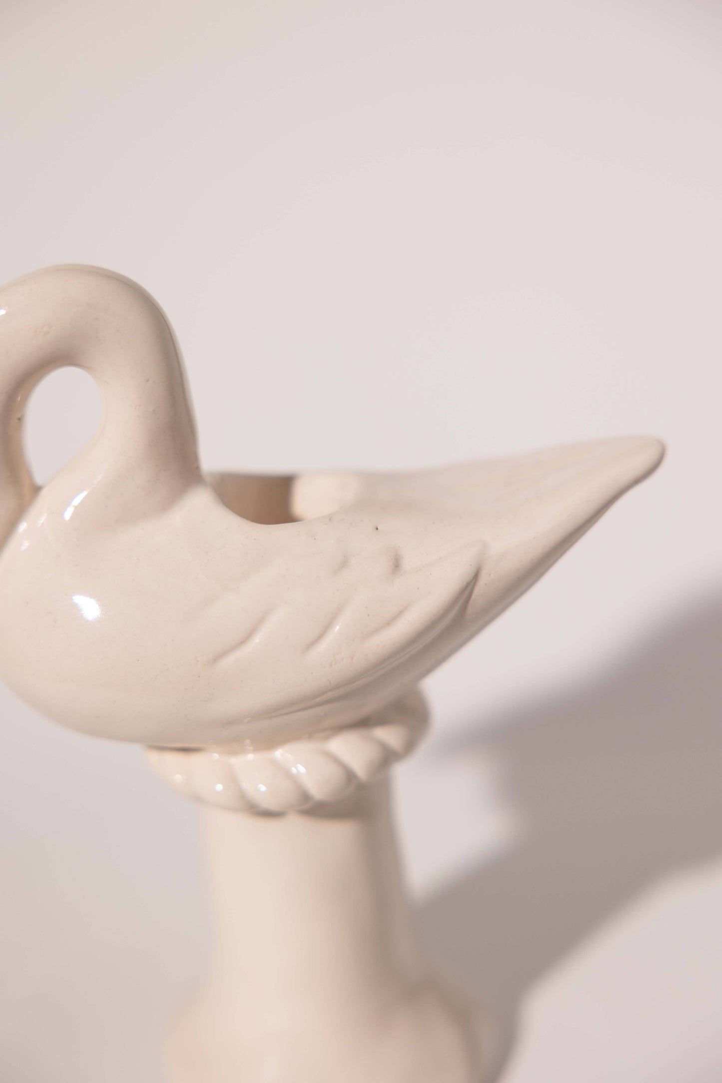 St.Bingo - Nordic Swan Candlestick Holder | Cream