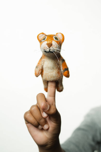 Silk Road Bazaar - Tiger Finger Puppet