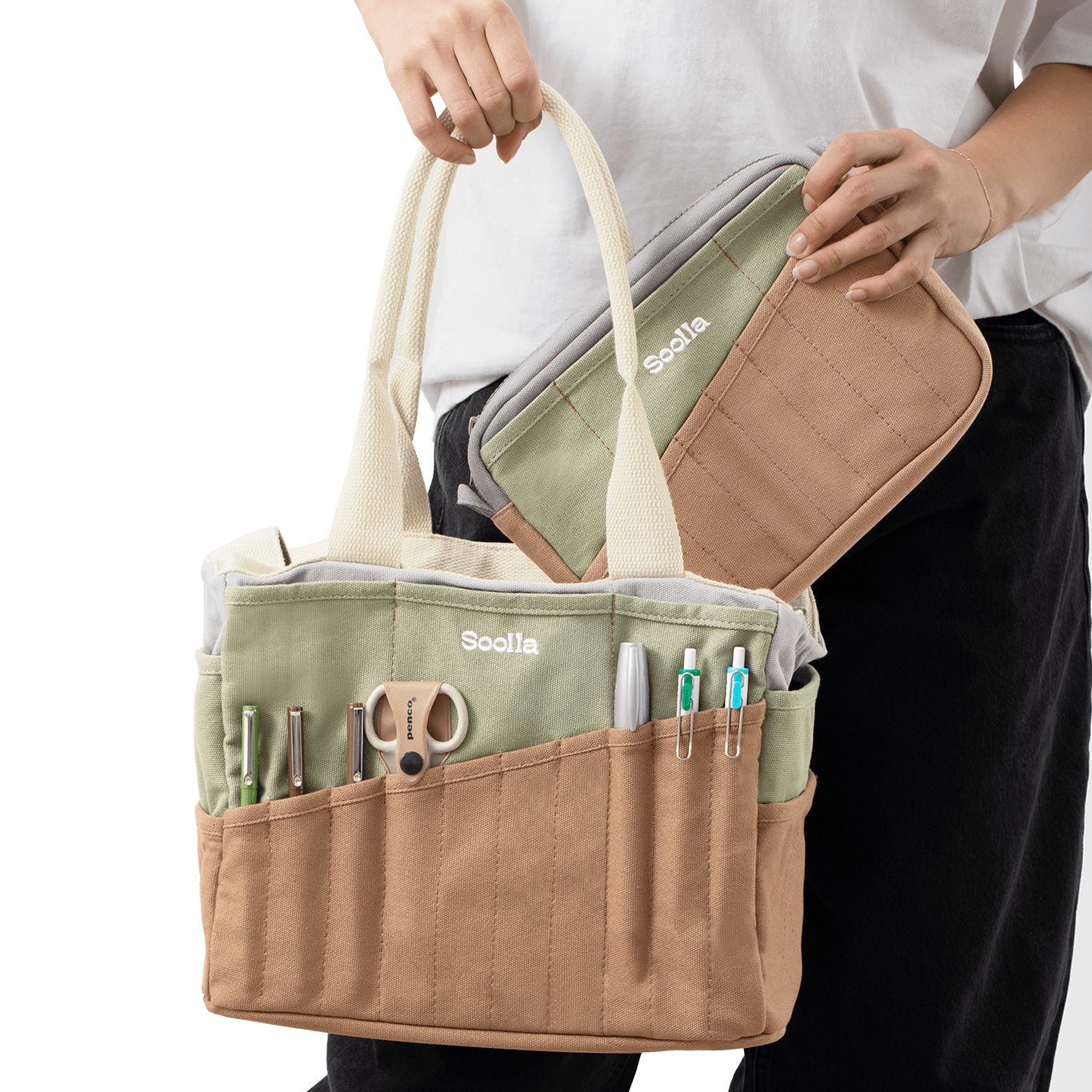 Soolla - Soolla® Studio Pouch | Sangria